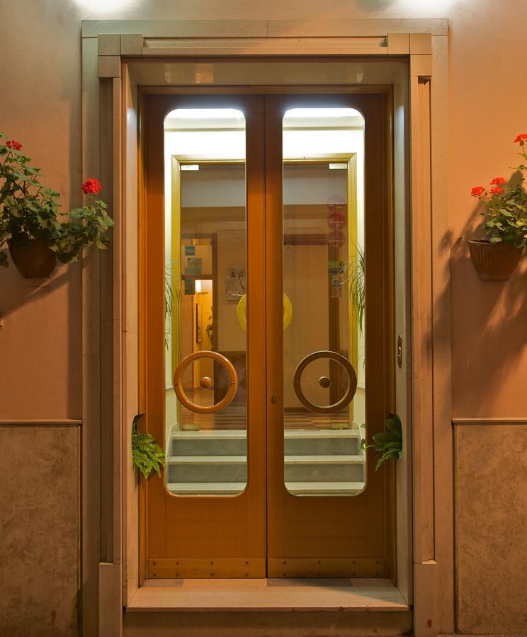 Hotel Ideale 奥托纳 外观 照片