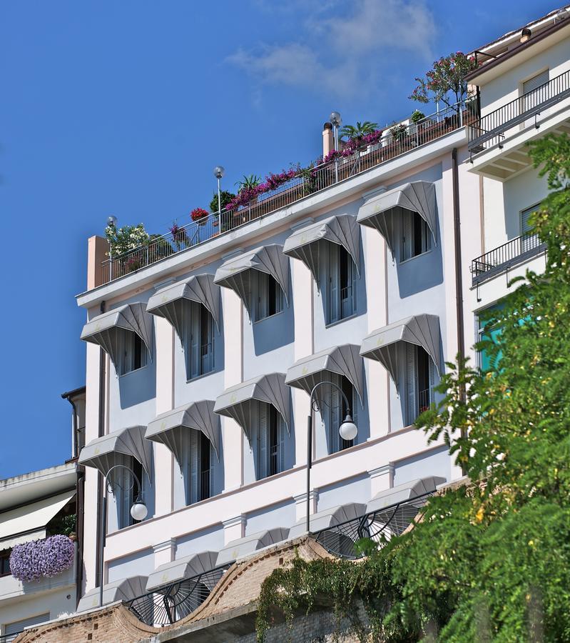 Hotel Ideale 奥托纳 外观 照片