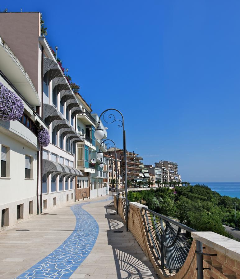 Hotel Ideale 奥托纳 外观 照片